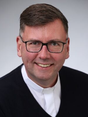 Pfarrer Dr. Artur Schmitt